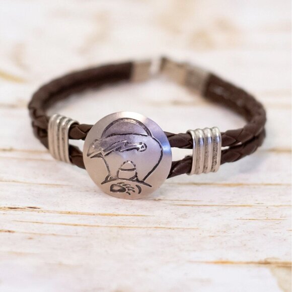 7 inch, Vintage Adorable Animal Glyph Elegant Bracelet - B16 - Picture 1 of 3